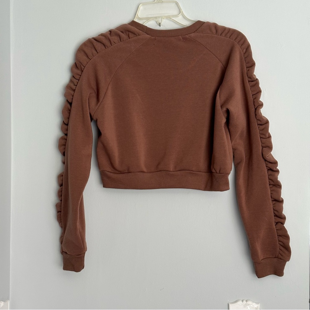 Roma Concept by Rosee Womens Crop top Small Brown Ruffled sleeve accent - Picture 2 of 7